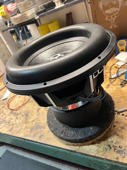 B-Stock M4 XL Elite 15D4