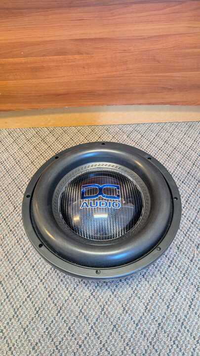 XL SPL 12 D2 With Blue reflective Carbon Cap