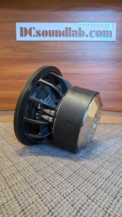 XL SPL 12 D2 With Blue reflective Carbon Cap